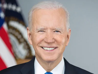 Bloomberg: если в США запретят TikTok, то Байден лишится молодых избирателей